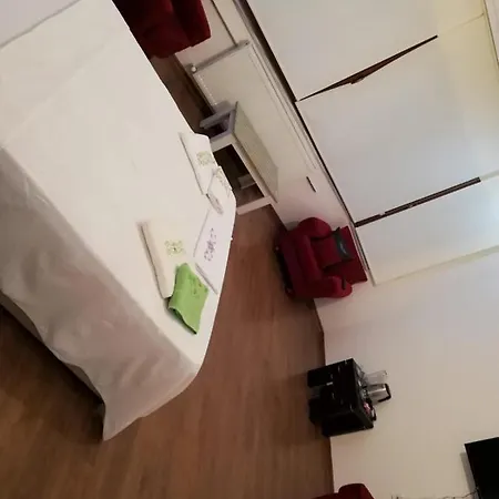 Gul Butik